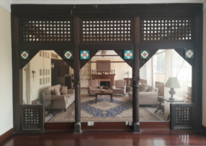 Antique Jhroka